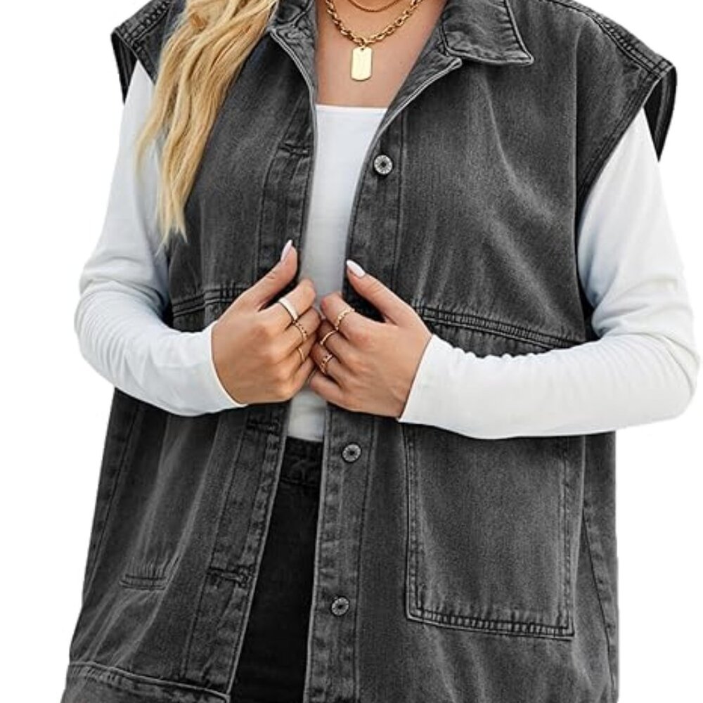 Korebow women's button down denim vest with large front pockets - NWOT